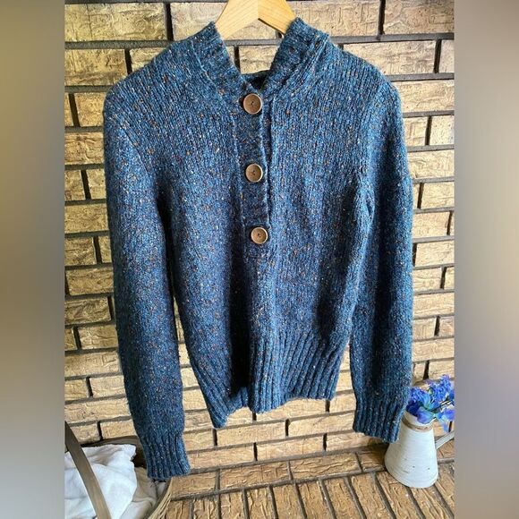 Natural reflections 1/2 button pull over - Picture 1 of 5